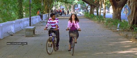 Dil Se Movie Gallery - Photo 8 of 16