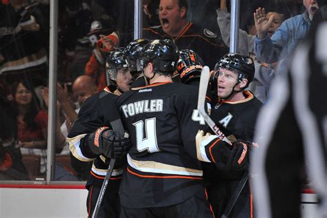 Ducks vs. Red Wings Game 2 Update: Anaheim's 3-goal comeback takes Detroit to overtime ...