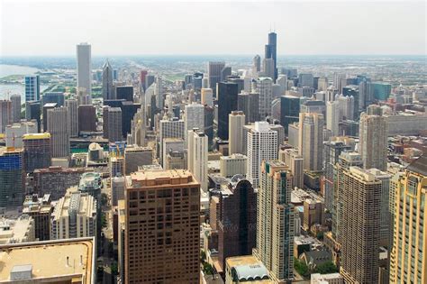 Gold Coast in Chicago - Luxurious Neighbourhood in North Chicago – Go ...