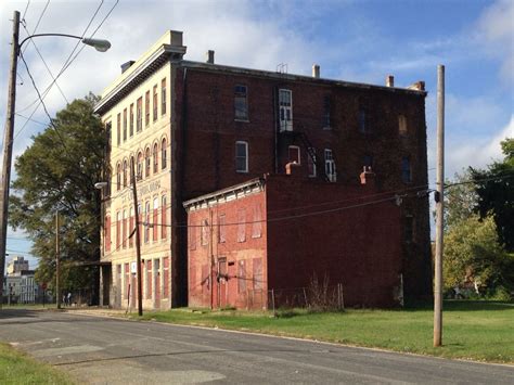 Abandoned building in downtown Richmond Va | Abandoned buildings, Abandoned, Richmond va