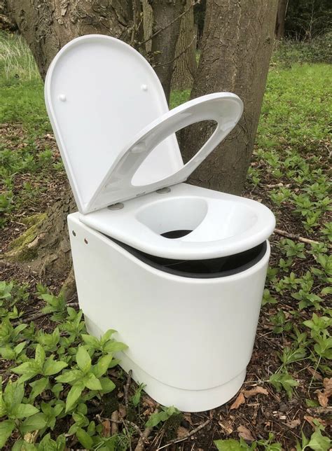 Deluxe Compost toilet 12v self stirring with bottle | Composting toilet ...