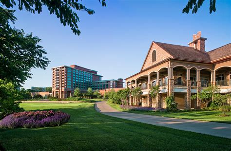 Labor Day Weekend at Lansdowne Resort and Spa: New Cabanas Available! - DC Outlook