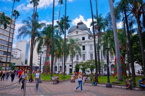 Diverse Culture & Nature in Colombia: From Bogota to the Caribbean -16 ...