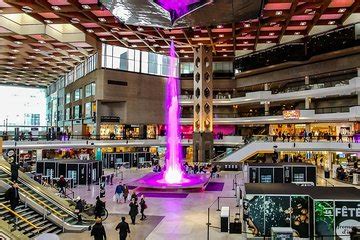 Discover the RESO: Montreal's Underground City Walking Tour 2021