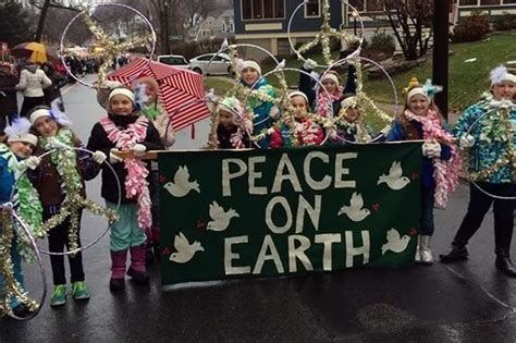 Amesbury Holiday Parade | North Shore Kid and Family Fun in ...