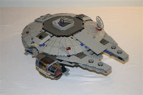 Lego Star Wars Millennium Falcon 7190 Custom Rebuild – Dynamic Subspace
