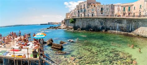 Top beaches in Syracuse Sicily beaches