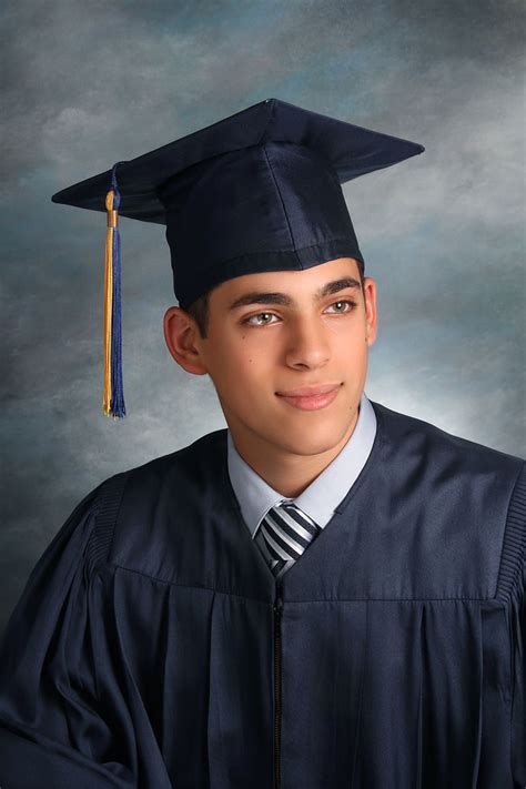 2013 Cap and Gown Indoor Senior Pictures, Cap And Gown Senior Pictures ...