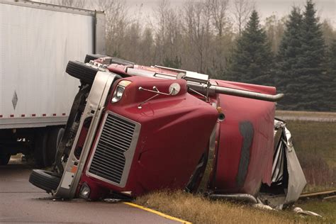 What Damages Can I Recover After a Big Truck Accident in Indianapolis?