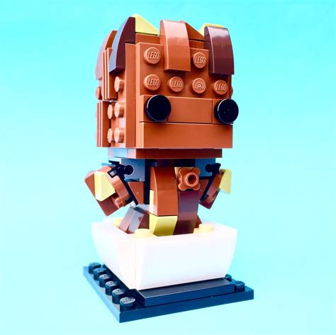 MOC: Dancing Groot : lego