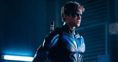 Up-Close BTS Image Of Nightwing From Titans Season 2 Finale Revealed ...