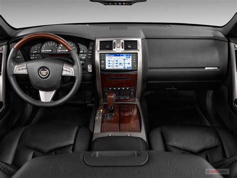 Cadillac Xlr Interior | Wall Control