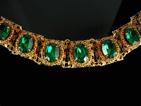 Vintage Czech bracelet Green bracelet gold filigree Rhinestone Bracelet costume - Bracelets