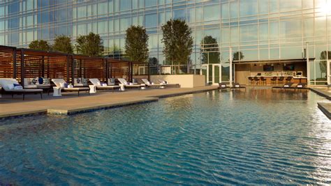 Frisco Hotel Pool | Omni Hotels & Resorts