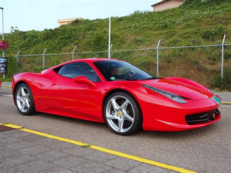 File:Red Ferrari 458 Spider pic3.JPG - Wikimedia Commons