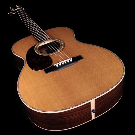 Lefthanded Martin 000-28 Modern Deluxe | Lefty Guitars Only