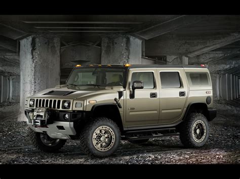 car: hummer h2