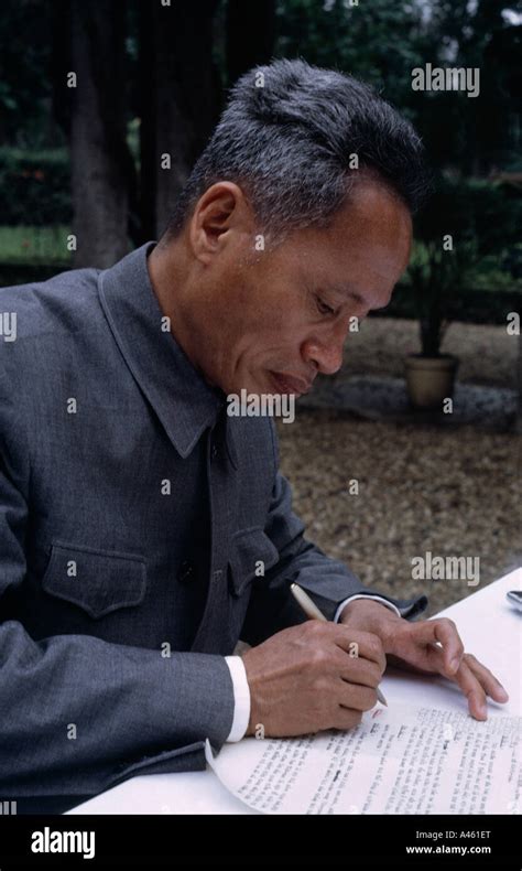 North vietnam 1954 hi-res stock photography and images - Alamy