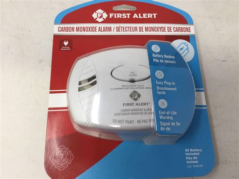 First Alert Carbon Monoxide Alarm - A D Auction Depot Inc.