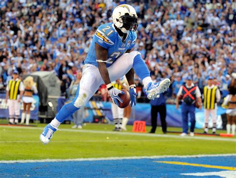 LaDainian Tomlinson loyal to Chargers, San Diego after relocation