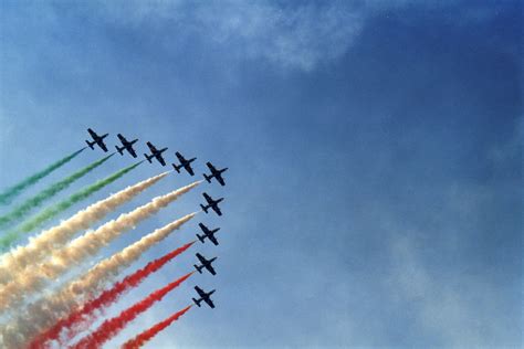 Frecce Tricolori Wallpapers - Wallpaper Cave