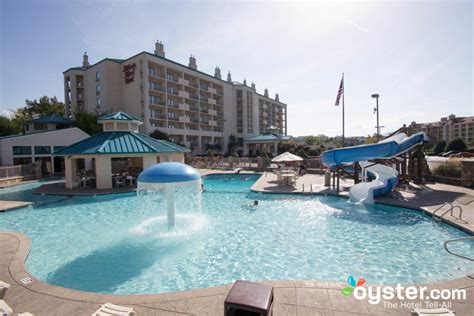 The 6 Best Hotels in Pigeon Forge, TN (with Indoor Pools) | Oyster.com