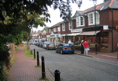 High Street, Great Bookham © Pip Rolls cc-by-sa/2.0 :: Geograph Britain ...