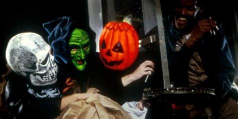 The 10 Best and Scariest Halloween-Set Horror Movies