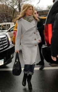 Jennifer Aniston Promoting the Bounty Hunter in New York March 14, 2010 – Star Style