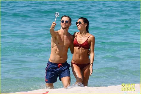 Shirtless Derek Hough Hits the Beach with Girlfriend Hayley Erbert in ...