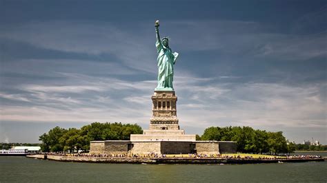 Statue Of Liberty Wallpaper HD 7 | Liberty wallpaper, Statue of liberty ...