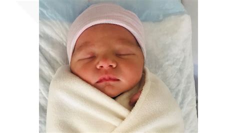 New mom Alicia Lewis welcomes Baby Rémi | kare11.com