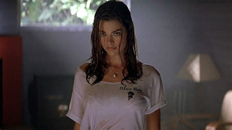 filmboards.com - Neve Campbell or Denise Richards, Who Gave the Better Acting Performance