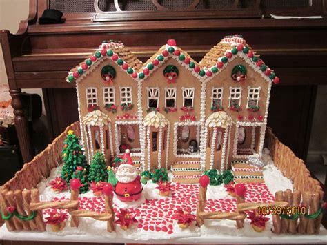 How To Make A Gingerbread House