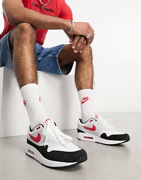 Nike Air Max 1 sneakers in white and red | ASOS