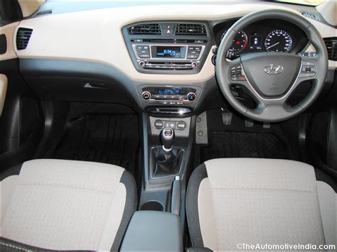 Hyundai Elite i20 Review & Pictures: Fashionably Elite