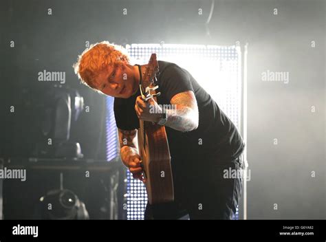 Teenage Cancer Trust concerts 2014 - London Stock Photo - Alamy