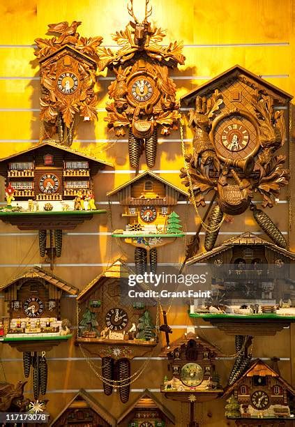 33 Swiss Cuckoo Clock Stock Photos, High-Res Pictures, and Images - Getty Images