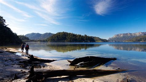 Lake Waikaremoana Hike Photos | Hiking New Zealand