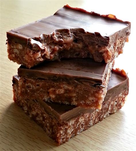 My sugar coated life...: Mars Bar crispy cake bars