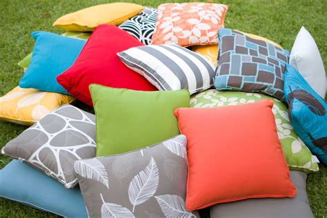 Outdoor Cushions - Embellish Imports