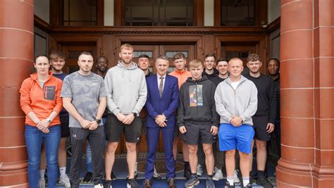 HMS Queen Elizabeth Crew Members Welcomed At Ibrox - Rangers Charity ...