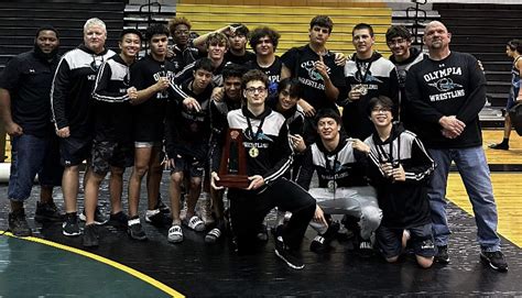 Olympia High School boys wrestling team, district champs | West Orange ...