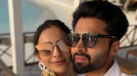 Rakul Preet Singh pens adorable birthday wish for boyfriend Jackky Bhagnani