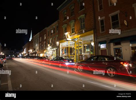 portsmouth nh downtown night Stock Photo - Alamy