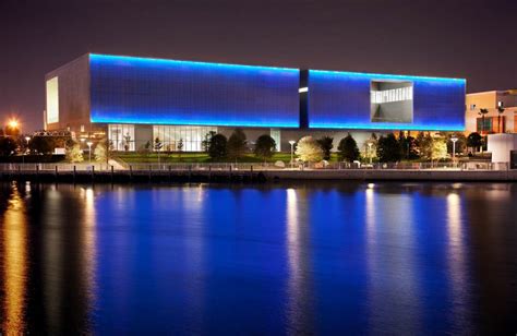 Tampa Museum of Art in Florida - e-architect