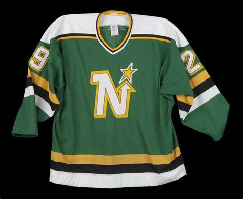 Minnesota North Stars jersey | MNopedia