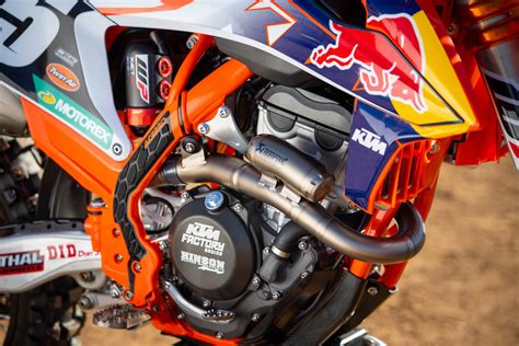 Photo Shoot Of Red Bull KTM's 2021 US Race Bikes | Swapmoto Live