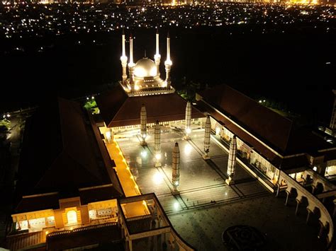 KIRAYA: Rahasia Warna Langit Ketika Waktu Sholat Tiba