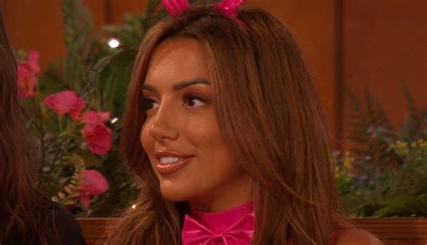 Love Island’s Tanyel Revan reveals another Islander has slid into her DMs and OMG ...